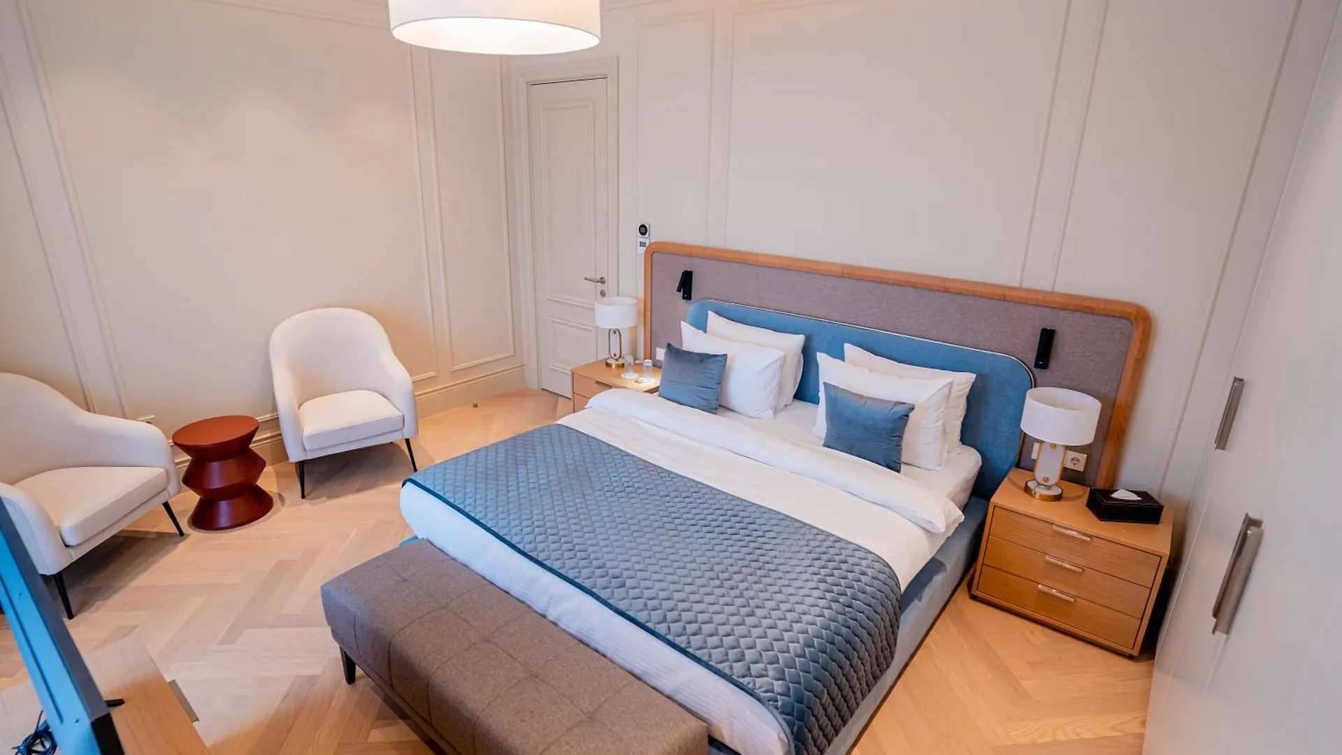 Four Seasons Apartments Baku 0*,