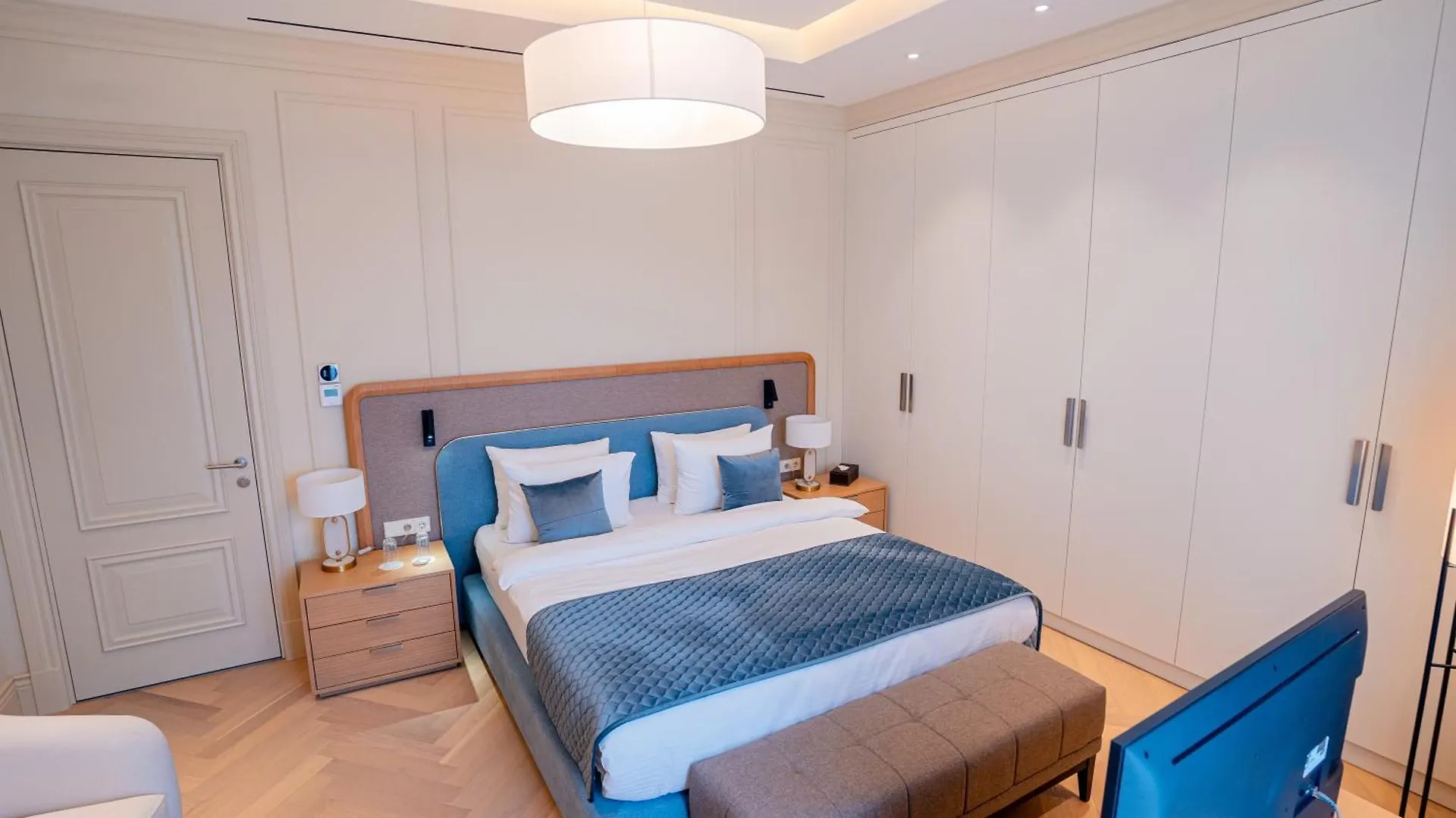 Four Seasons Apartments Baku