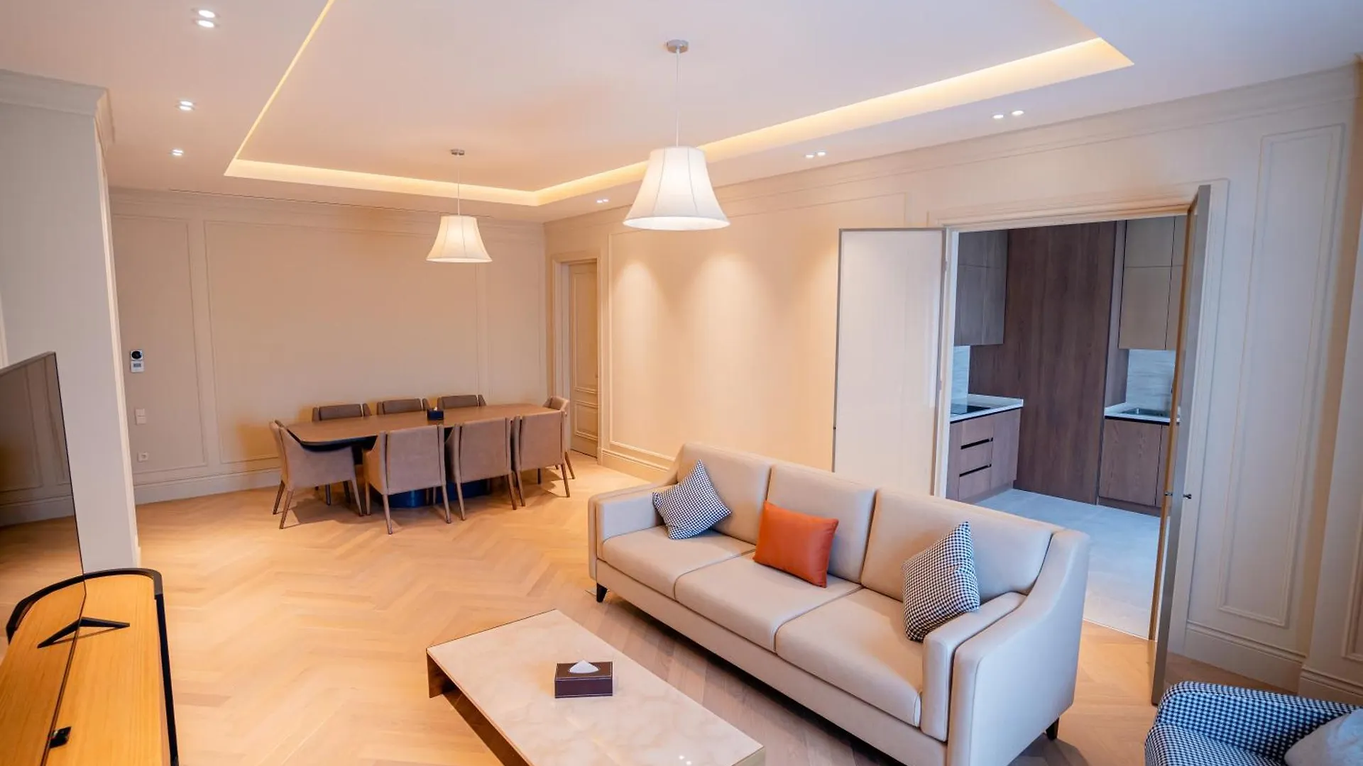 Four Seasons Apartments Baku 0*,