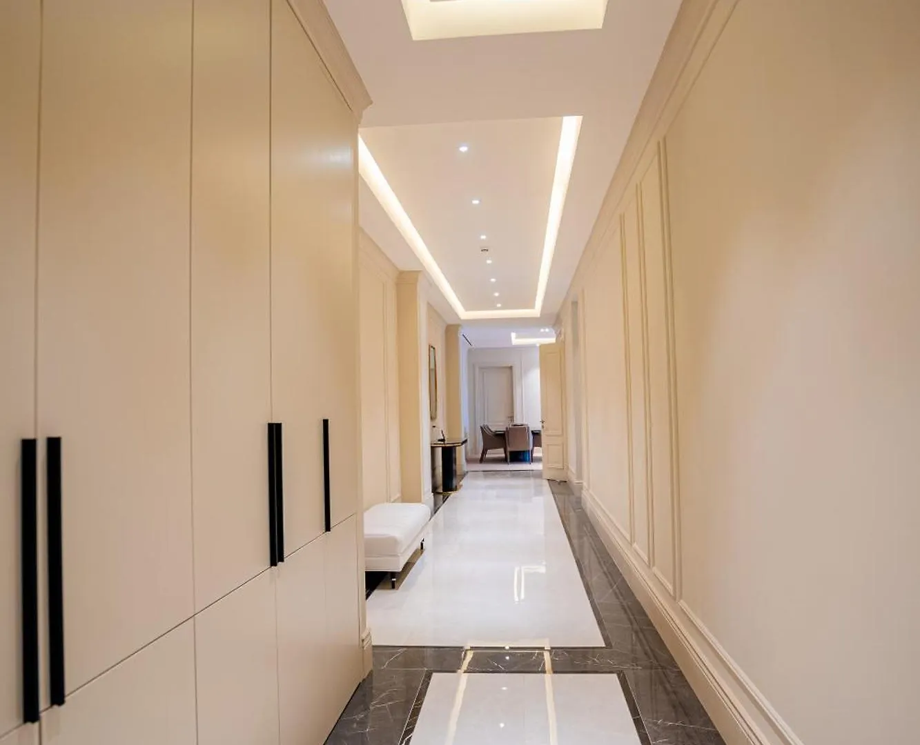 Four Seasons Apartments Baku 0*,