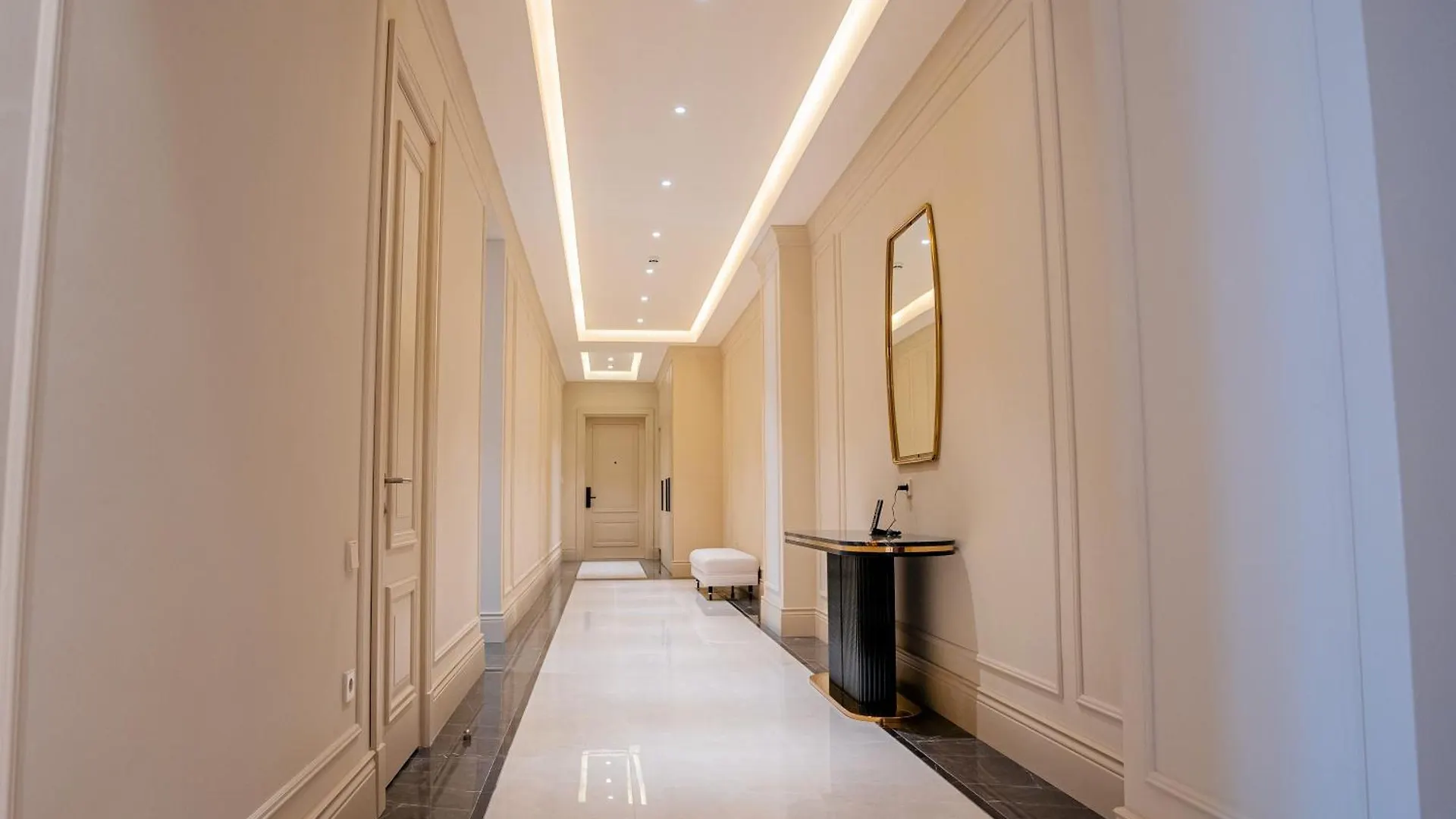 Four Seasons Apartments Baku