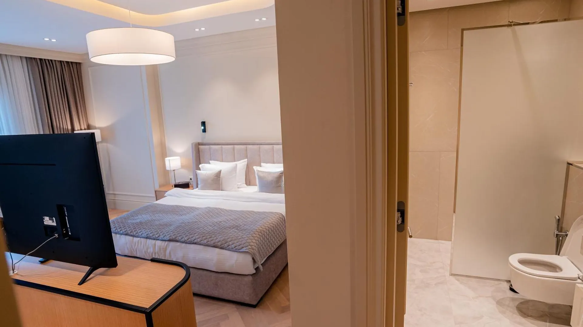 Four Seasons Apartments Baku